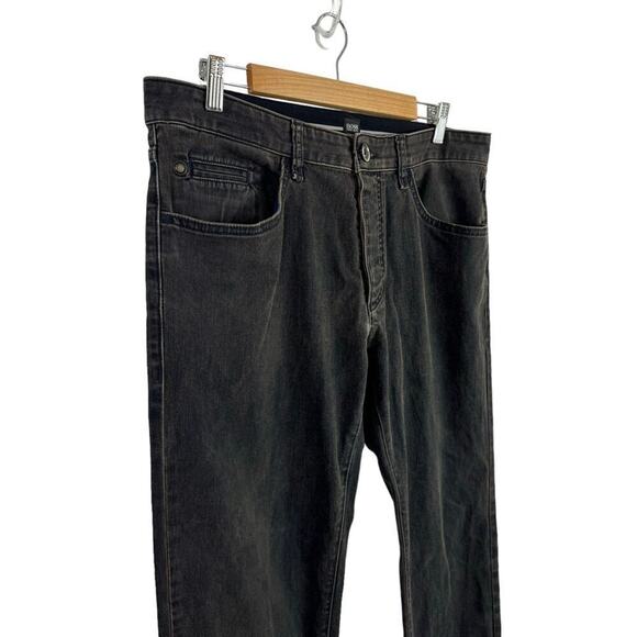 Boss Hugo Boss Mens Stretch Slim Fit Straight Leg Button Fly Dark Brown Jeans 36 - Picture 4 of 14